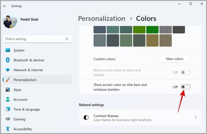Отключить цвет акцента в заголовках в Windows 11