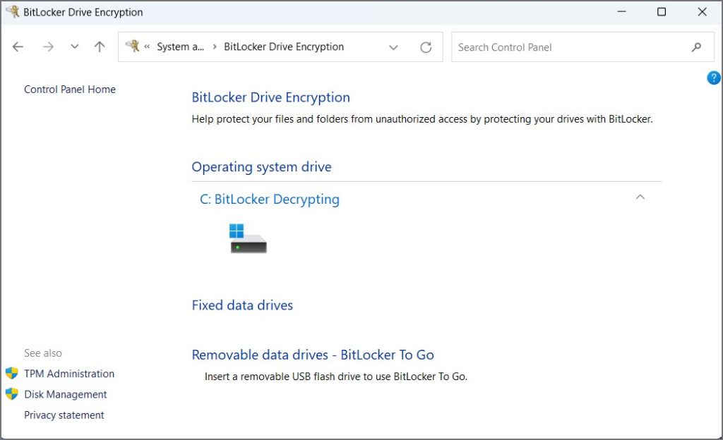 Выполняется расшифровка BitLocker