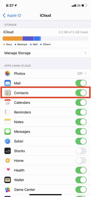 Включите переключатель «Контакты iCloud» на iPhone.