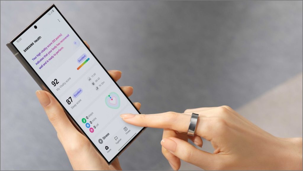 Данные о состоянии здоровья Galaxy Ring в приложении Samsung Health